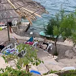 San Апартаменты *